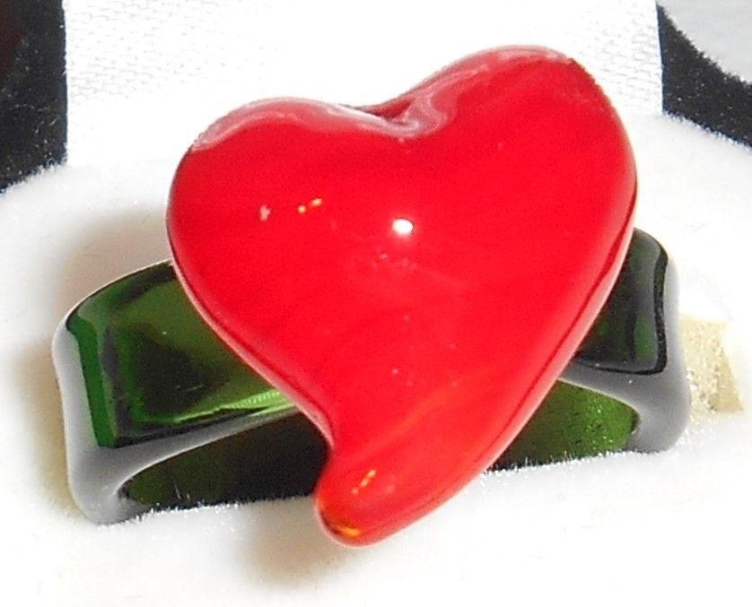 Ring, Lampworked Glass, Red, Green, Heart, Size 7.5-8, Fashion Jewelry, Love...
