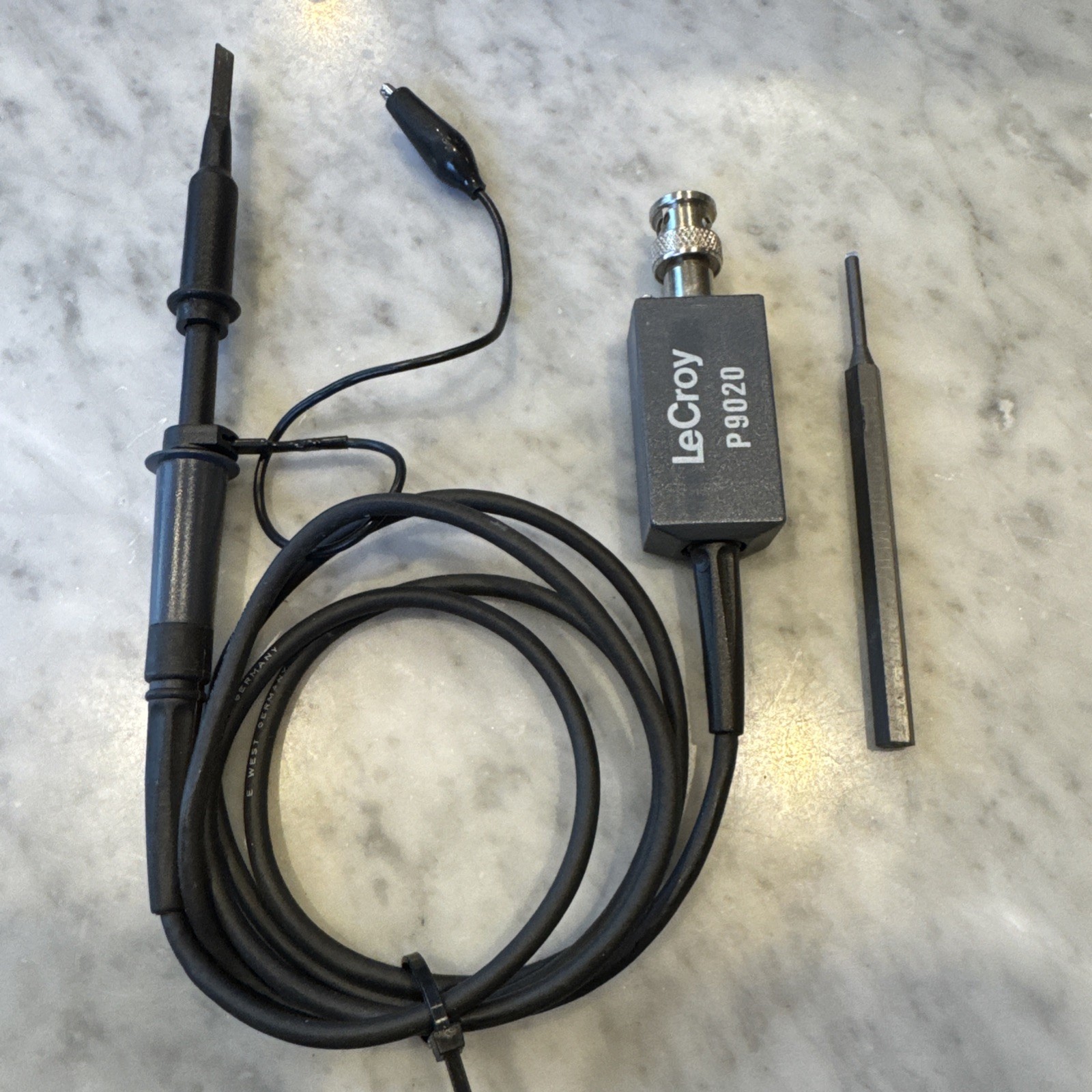 LECROY P9020 Oscilloscope Probe, 350 MHz x10, HF W/ Accessories
