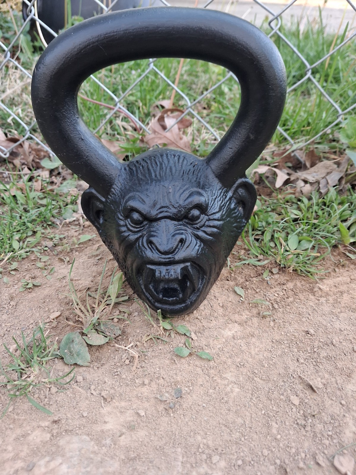 Retired/Discontinued Howler Monkey 18lb .5Pood Onnit Primal Kettlebell Rare BNIB