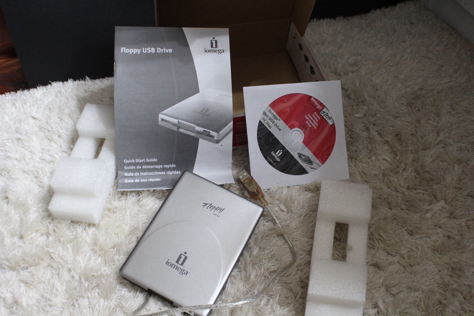Iomega Floppy USB Drive External USB-Powered Silver for PC/Mac MPN 32633