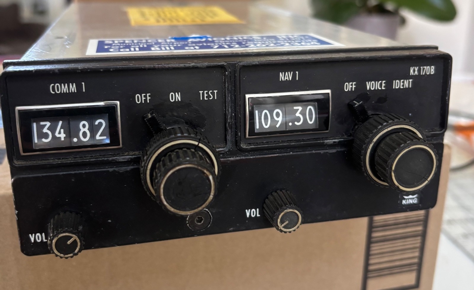 BENDIX KING KX-170B NAV/COM, 089-1020-00; MODS 1-6
