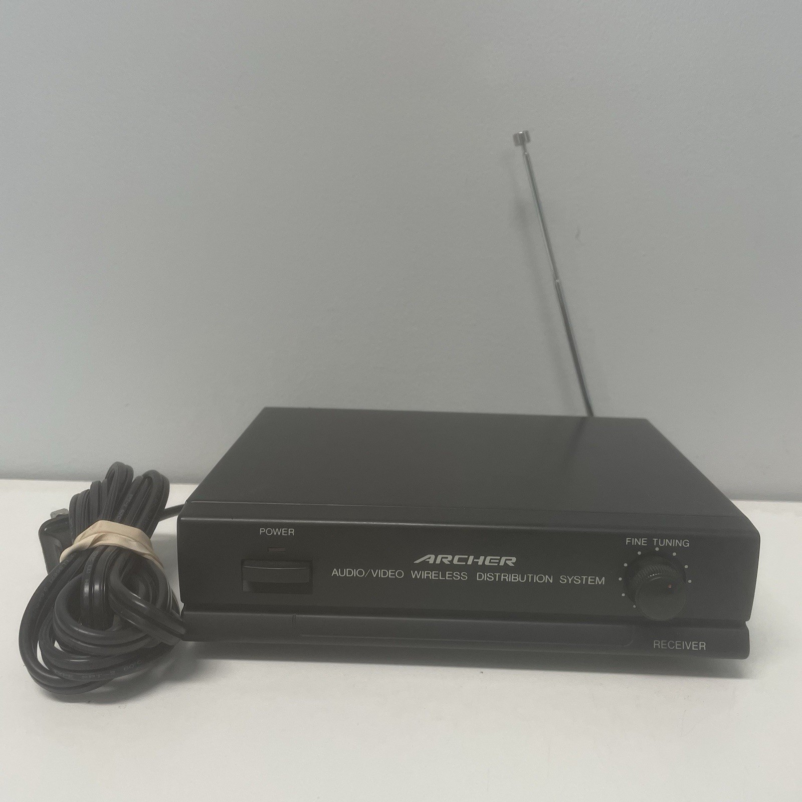 Archer 15-1958 Audio/Video Wireless Distribution System Receiver and Transmitter