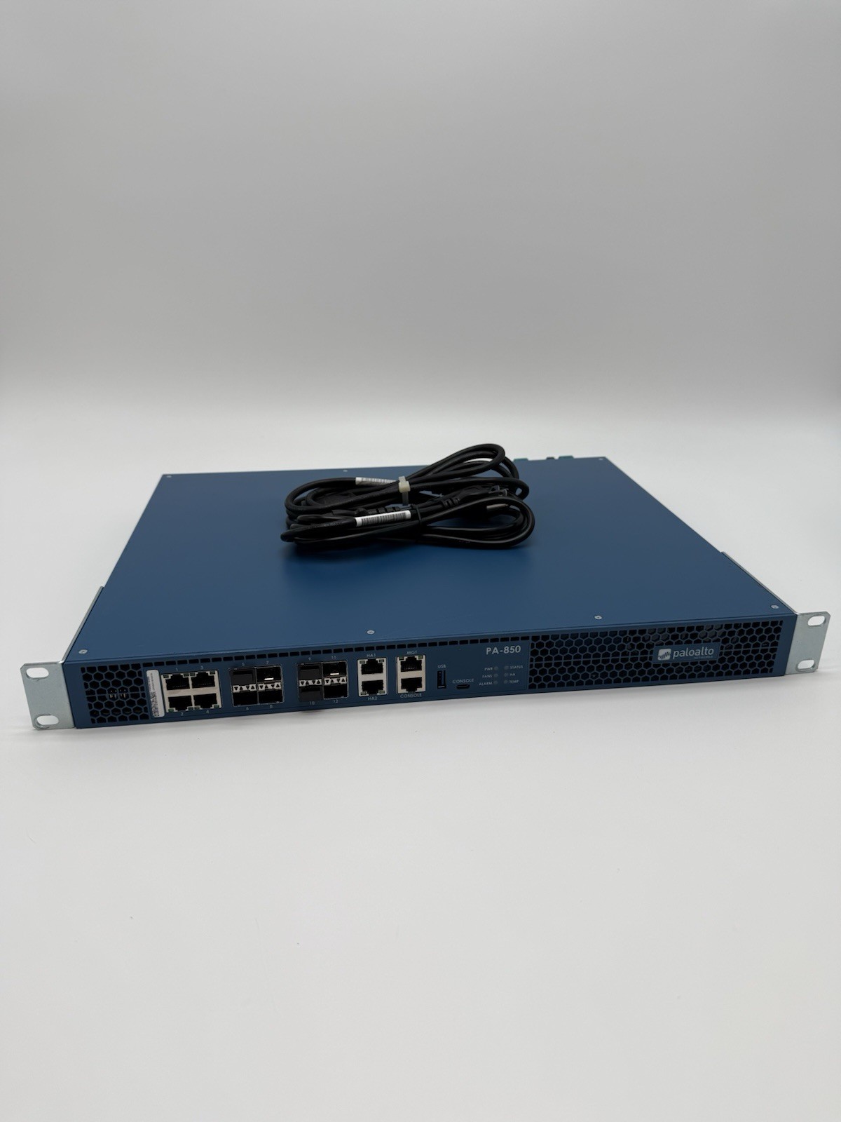 Palo Alto Networks PA-850 Security Firewall Appliance 750-000119-00B w/2 x PSU