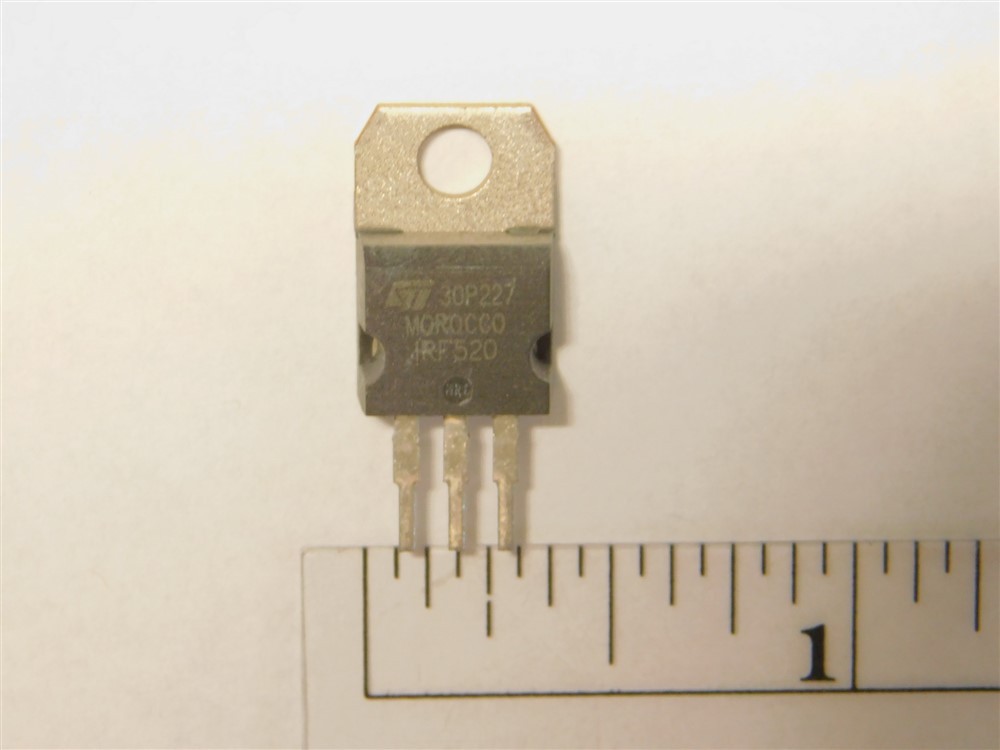 20 International Rectifier IRF520 100V 9.2A 60W HEXFET Power MOSFETs