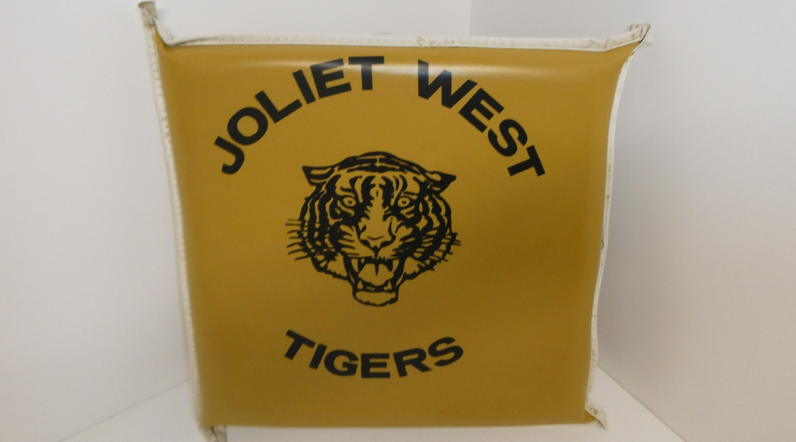 VTG Joliet West Tigers Joliet IL High School Sports Stadium Seat Cushion LING CO