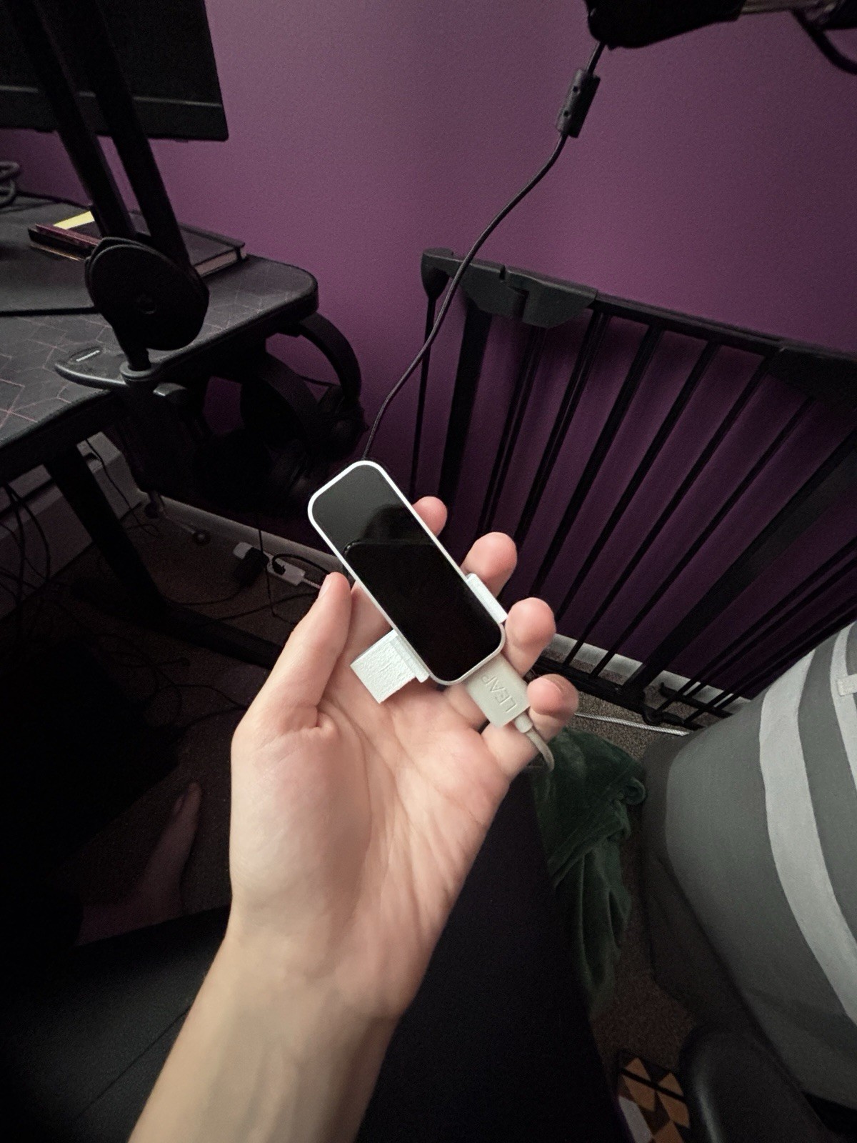 Leapmotion Vtubing Hand Sensor with Shirt Clip for Vtubing Streaming