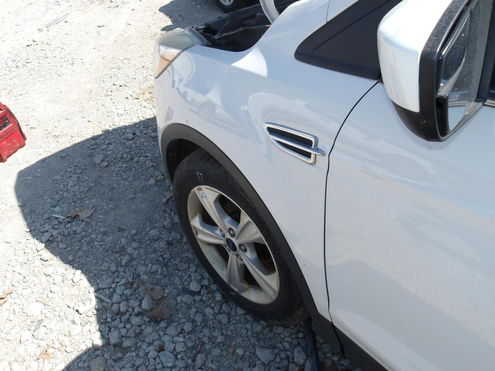 Used Transfer Case Assembly fits: 2014 Ford Escape Grade B