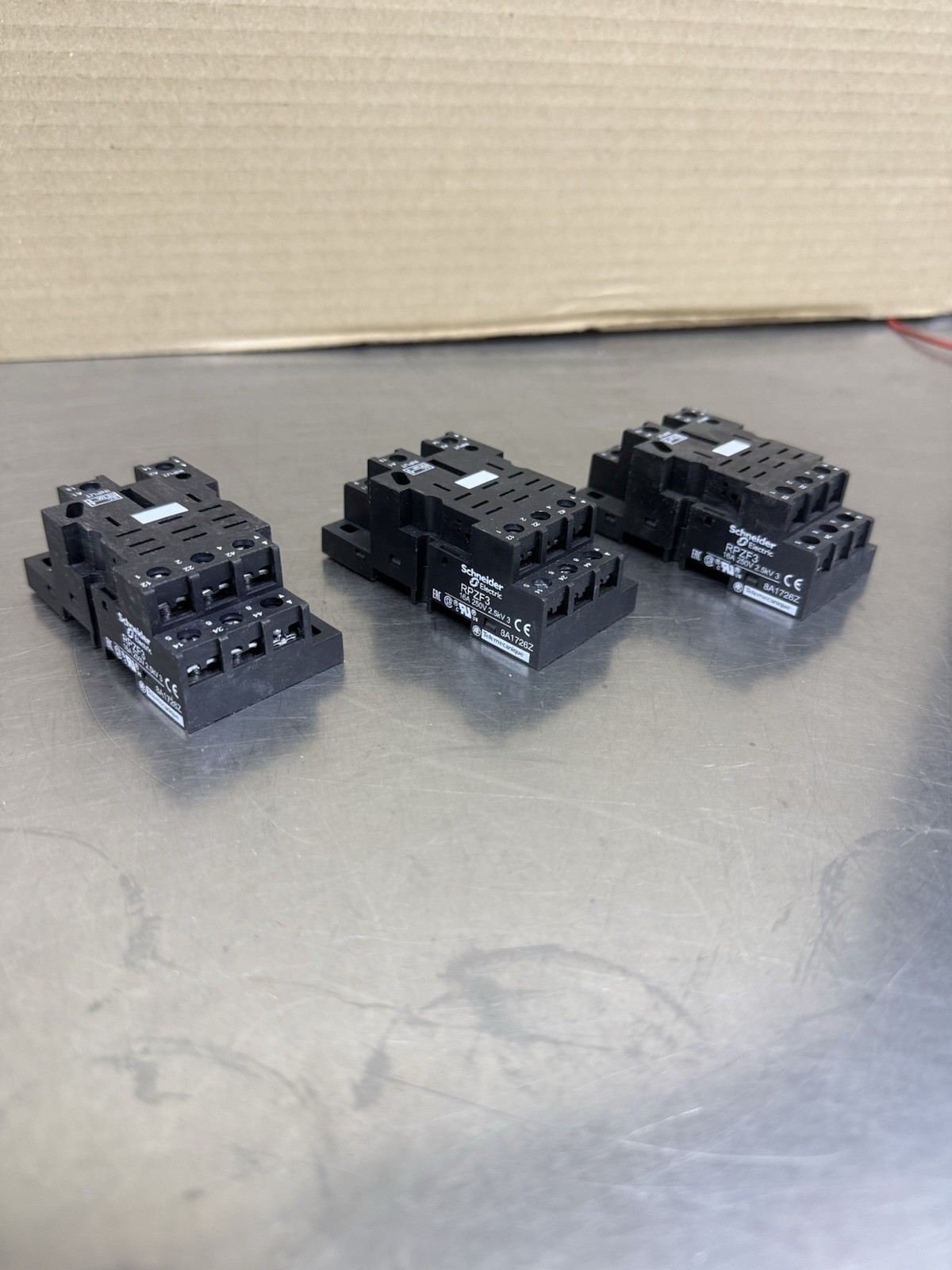 Lot Of 3 Schneider Electric Telemecanique RPZF3 Relay Base Socket New