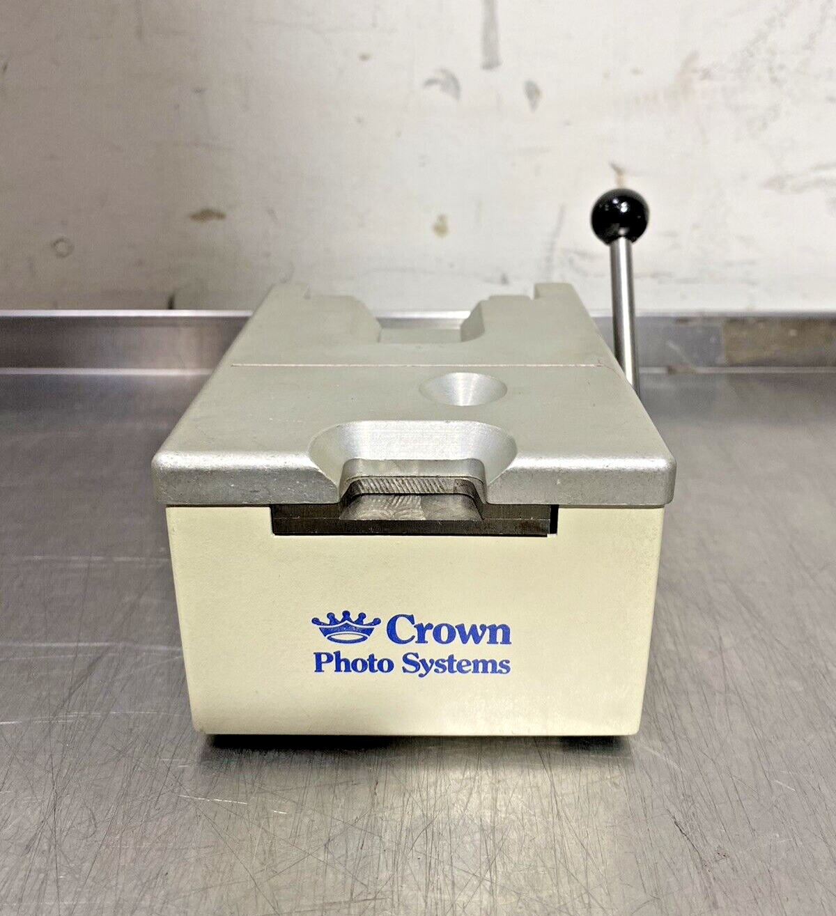 Crown Photo Systems TR100 Leader ReShaper