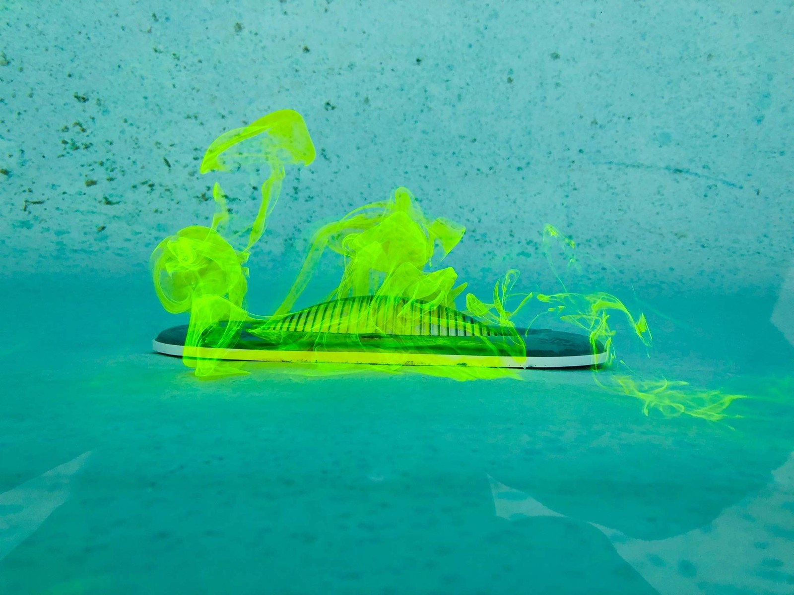 Pool Dye Leak Detection Kit | Fluorescent Yellow Syringe &