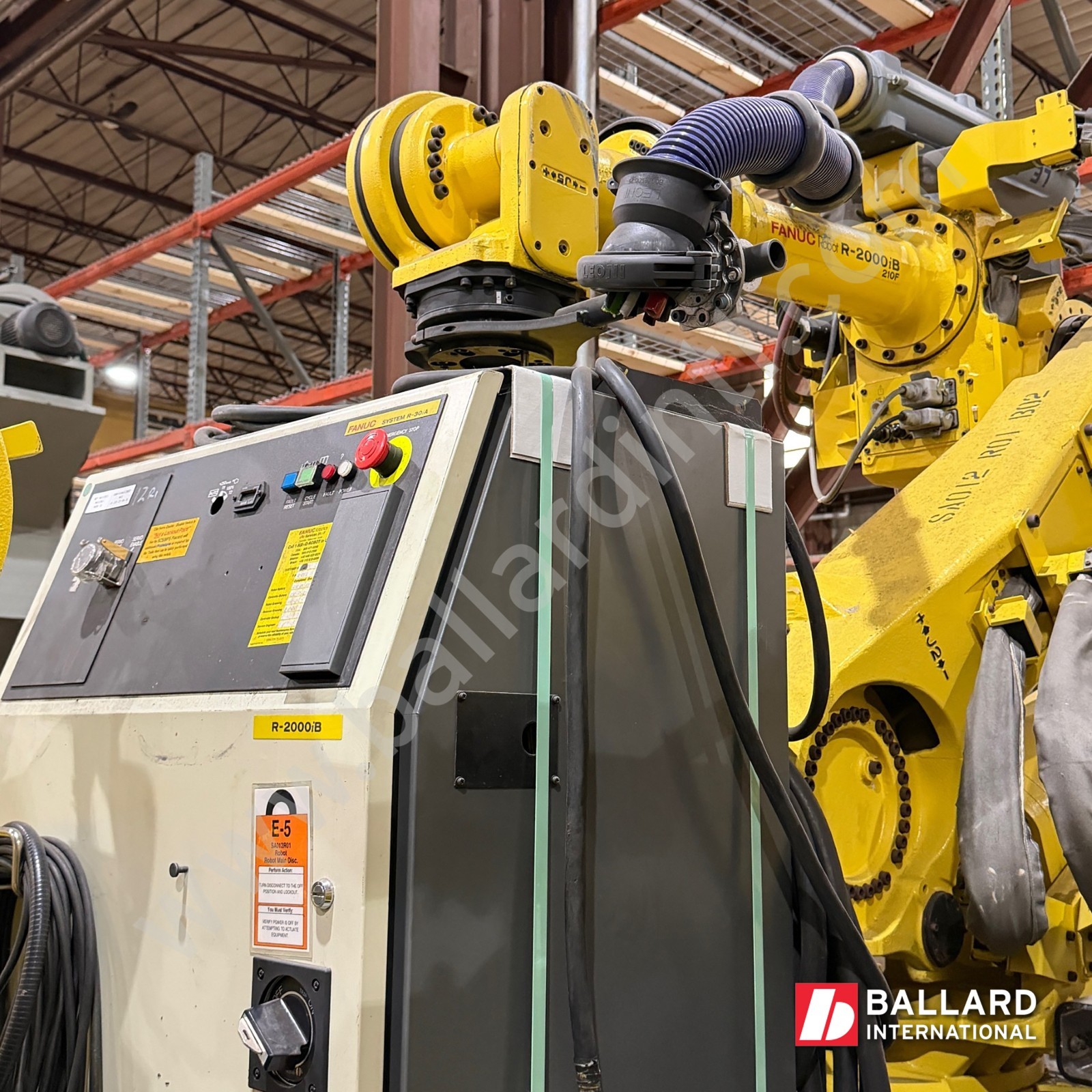 FANUC R-2000iB/210F Robot System w/ R30iA Controller - F104006