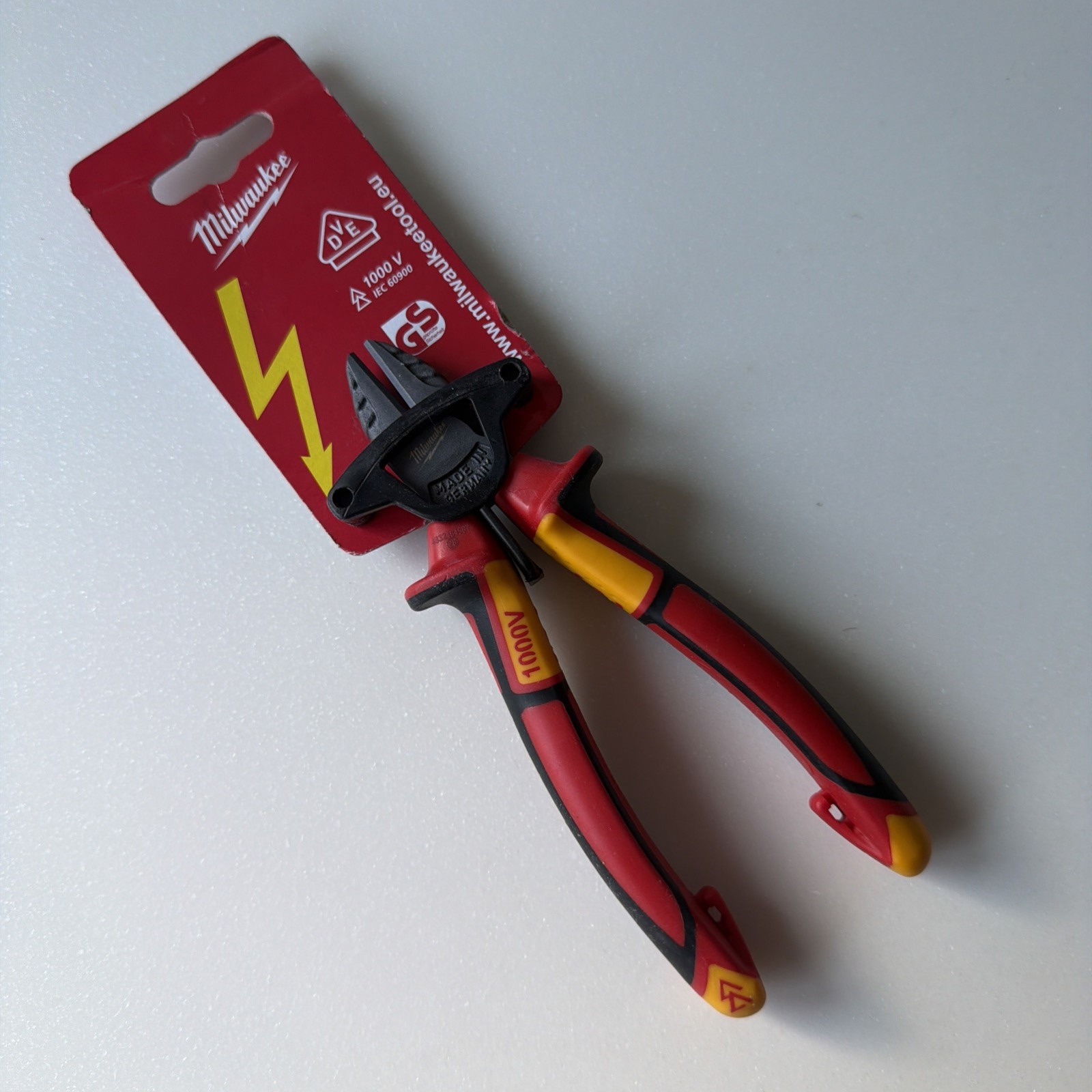 Milwaukee 160mm VDE Diagonal Cutter Side Snips Softgrip Comfortable Cable VATinc