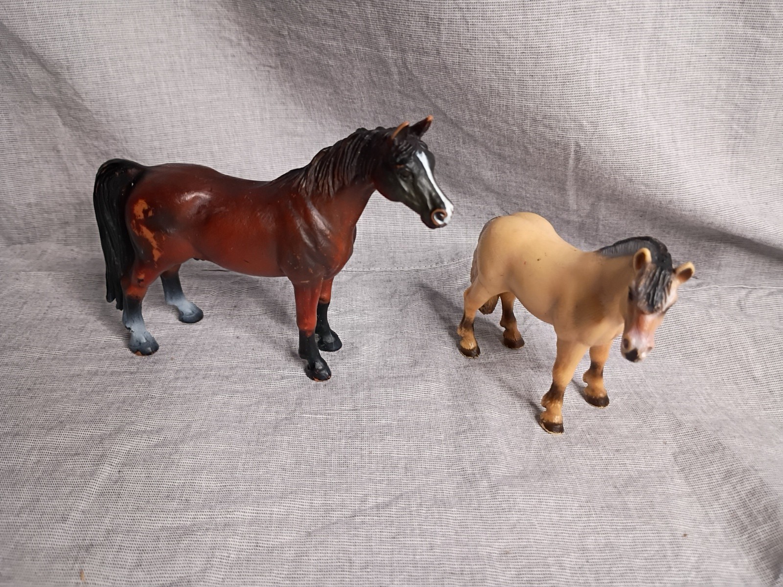 Schleich Foal and  Arabian Dark Brown Stallion VTG