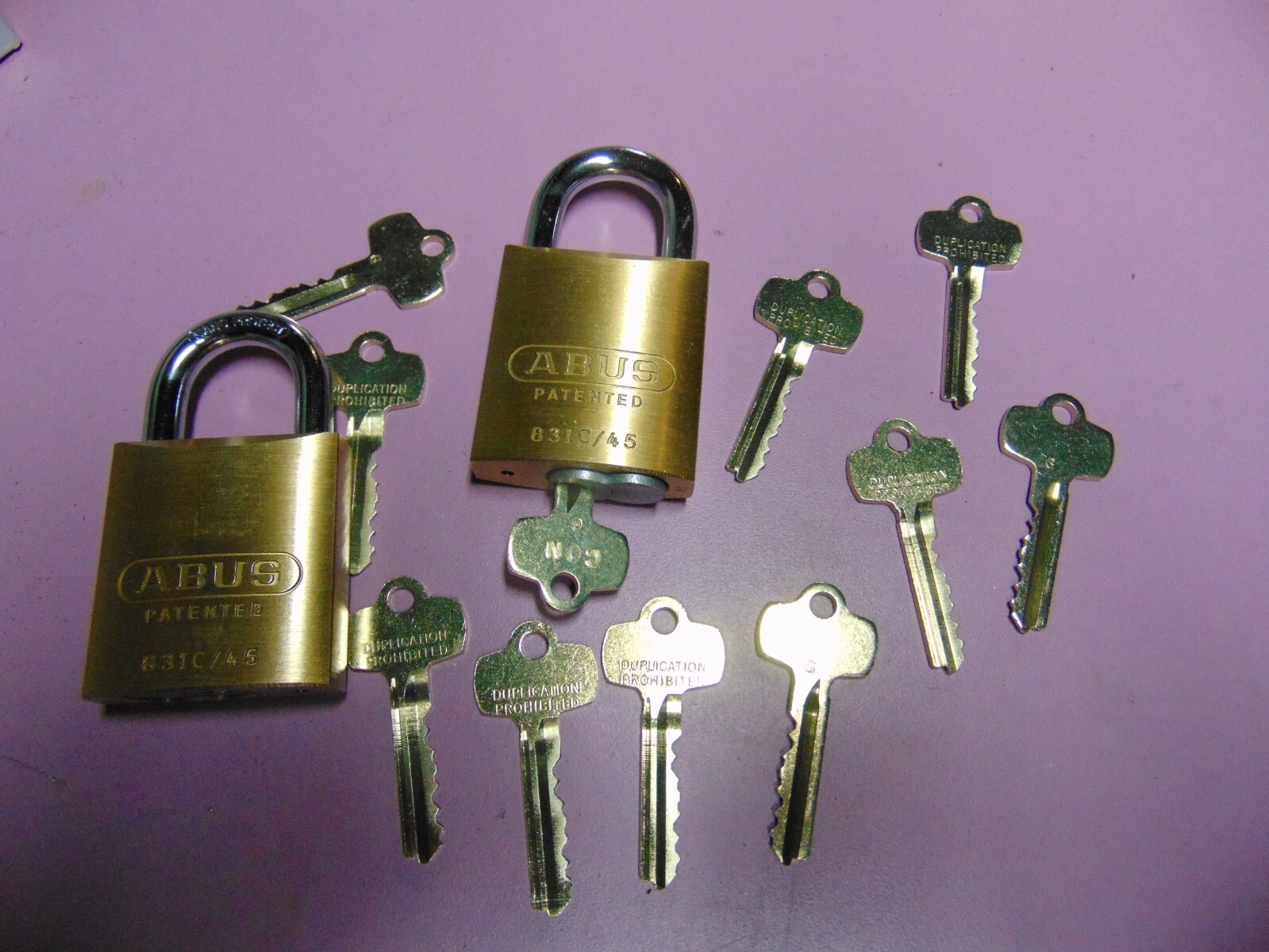 2 NEW ABUS IC BEST CYL. WITH G CORE AND 1 CORE AND 10 KEYS PADLOCK     LOCKSMITH