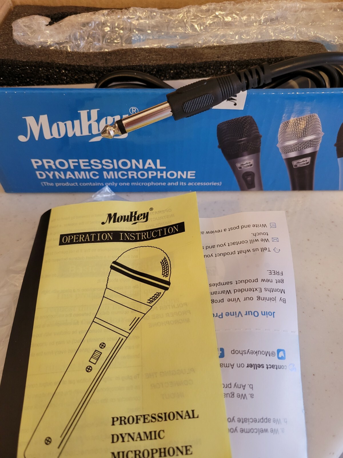 Moukey Professional Dynamic Microphone In Blue NEW Open Box