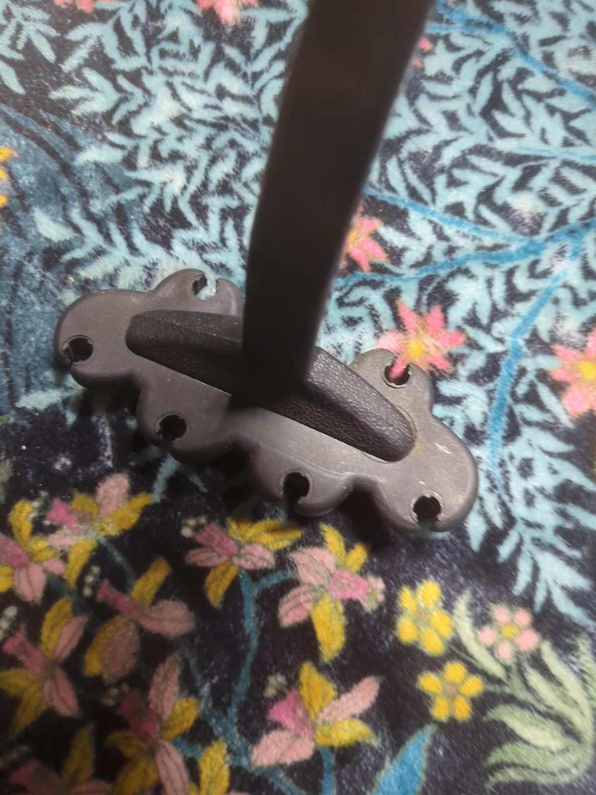 The Game Tracker Archery 6 Arrow Quiver