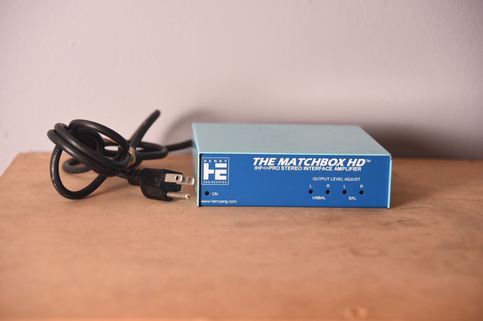 Henry Engineering THE MATCHBOX HD - IHF-Pro Stereo Interface Amplifier