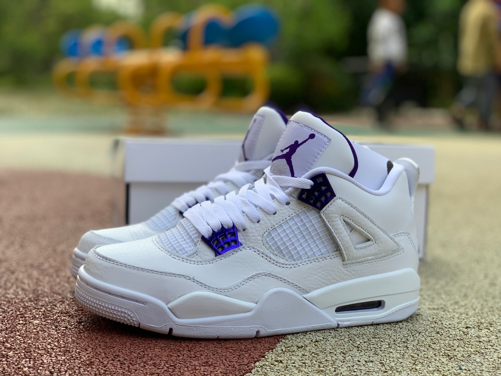AJ 4 Retro Metallic Purple CT8527-115 Men's Shoe Sizes 4-13
