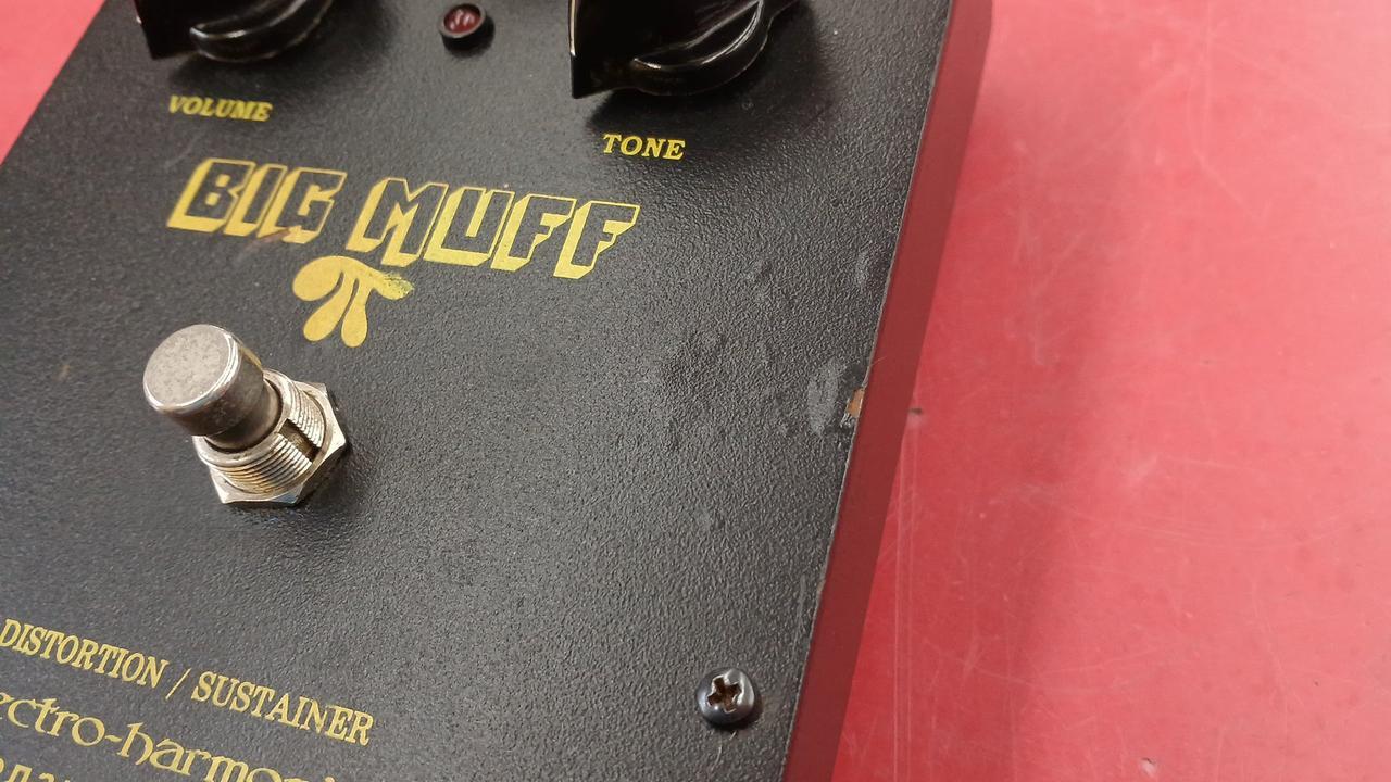ELECTRO-HARMONIX / Big Muff Army black