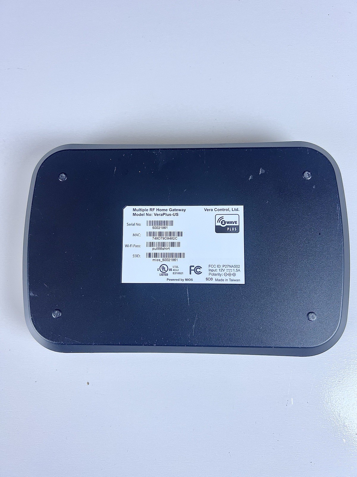 Vera Plus Advanced Home Controller, Smart Home Hub, ZWave/Zigbee/WiFi/Bluetooth