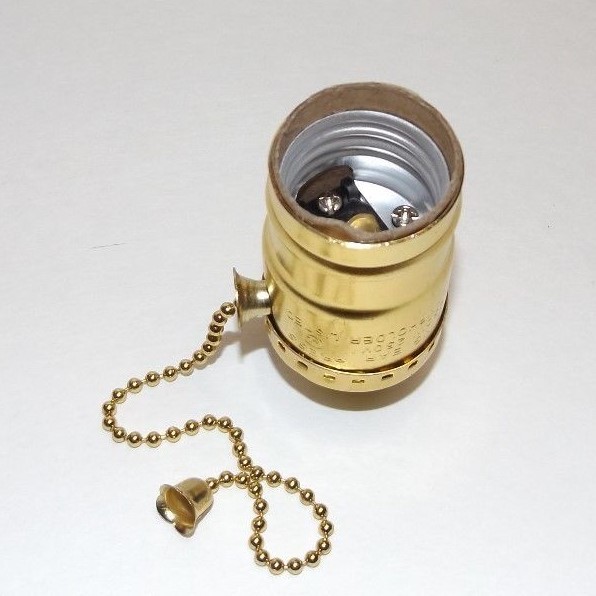 ON/OFF BRASS PLATED PULL CHAIN MEDIUM BASE E26 LAMP SOCKET NEW 30753J