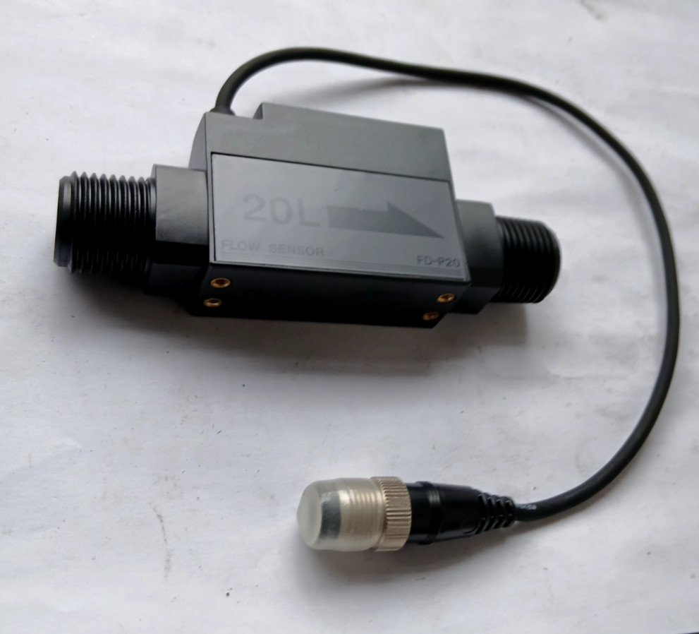 KEYENCE FD-P20 FLOW SENSOR (BR4B.4B6)