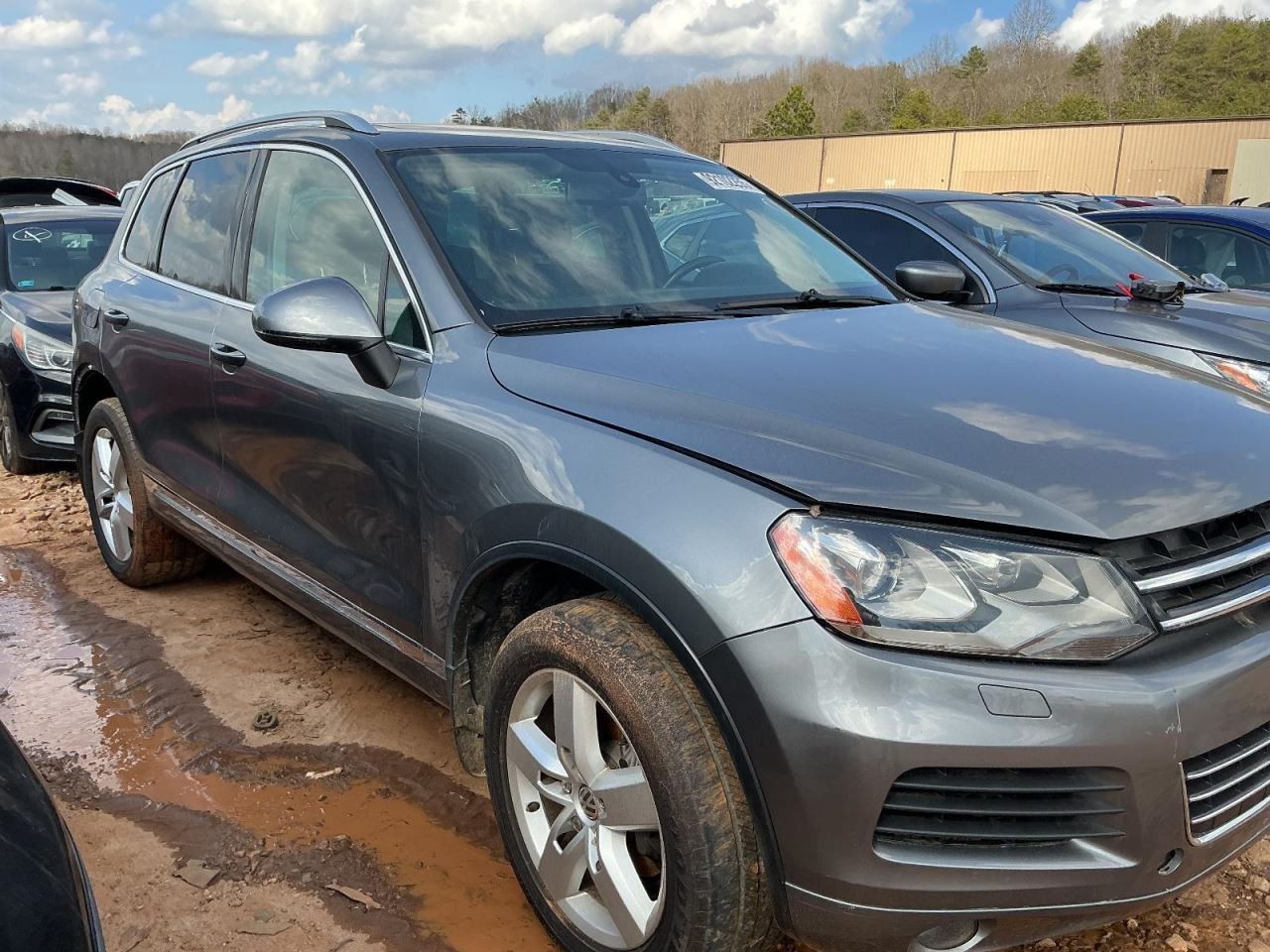 TOUAREG 2014 Glove Box 4989253