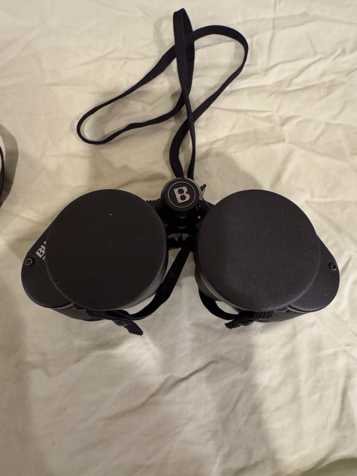 Bushnell 7x35 Binoculars Instafocus With Carrying Case