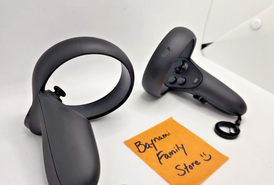 NEW PAIR Genuine Oculus Touch Controller Hand Black Compatible Rift S / Quest 1