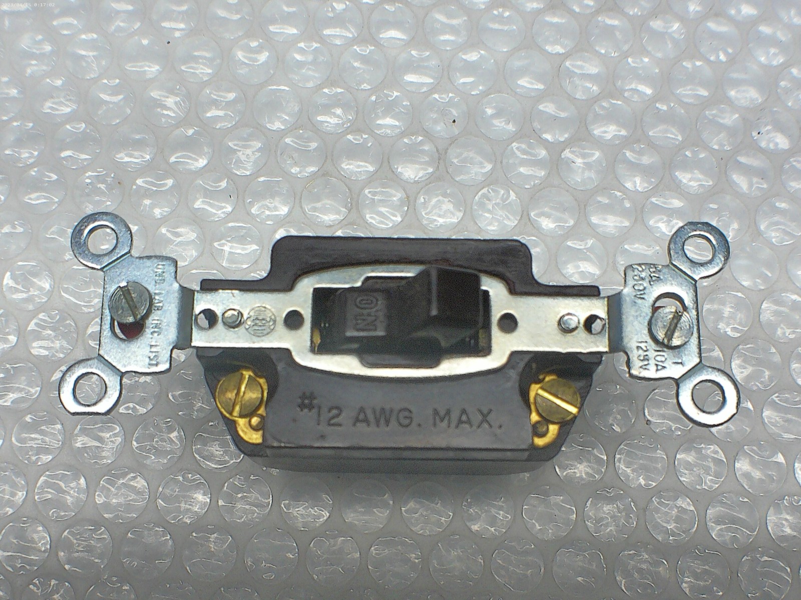 HUBBELL P-1040 SWITCH NSNP