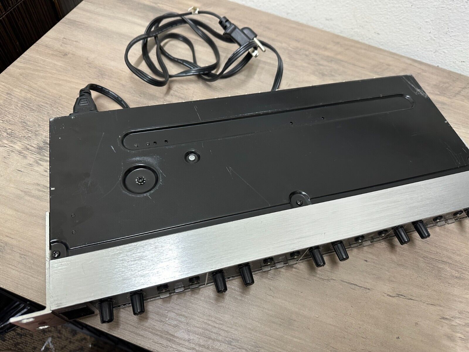 Behringer HA4400 Powerplay Pro 4 Channel Headphone Distribution Amplifier