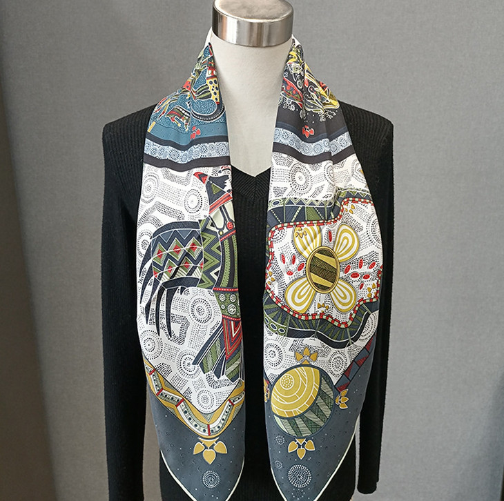 100%Twill Silk Mulberry Wrap Shawl Square Cashew Armor Print Bandanna Scarf 35''