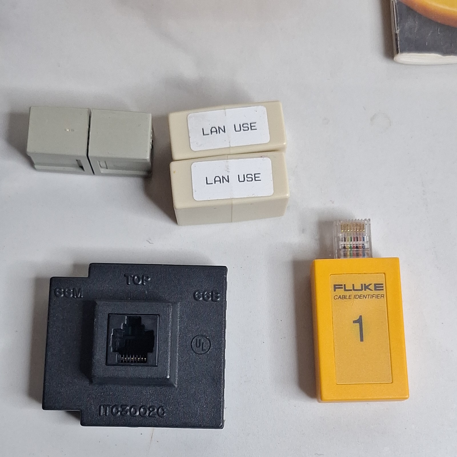 Fluke 610 LAN Cable Mapper & ID 1