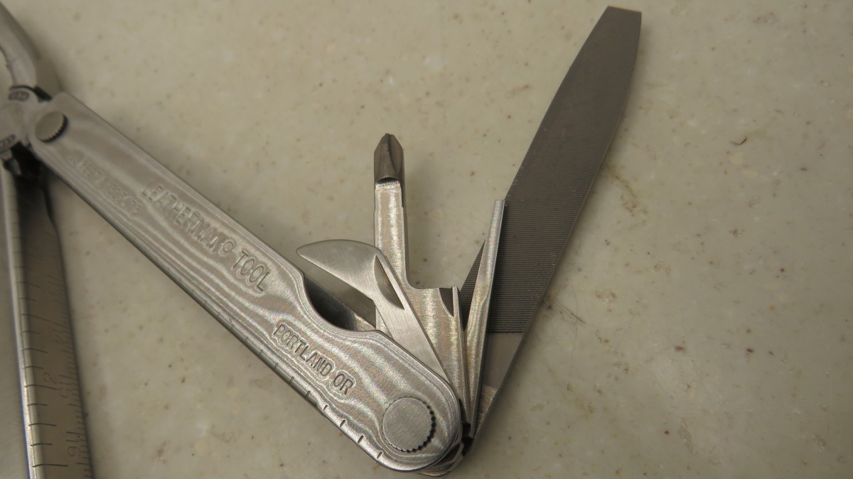 Leatherman Bond Multi-Tool, 832935 (TDY031618)