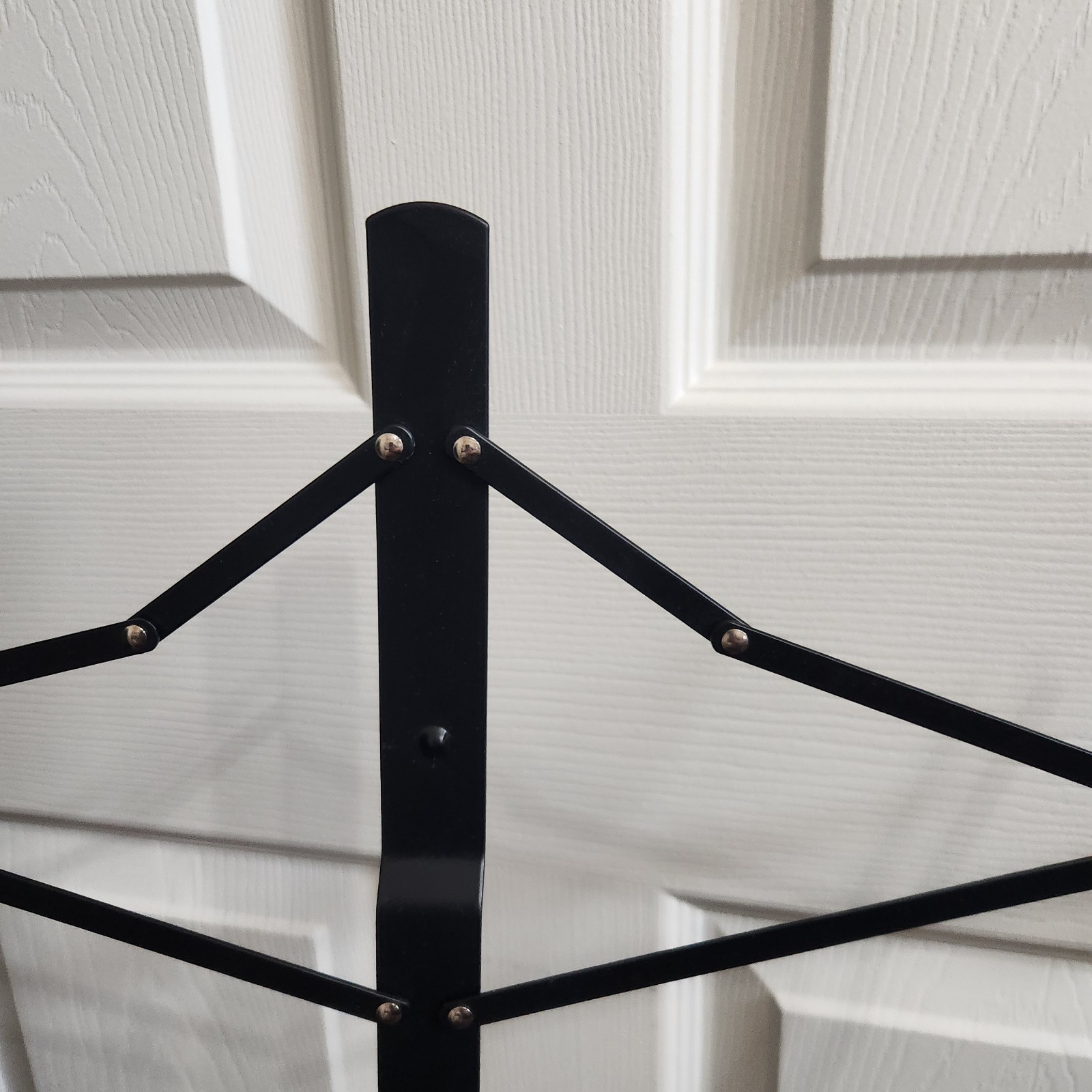 Yamaha Foldable Sheet Music Stand w/ Case – Black, Adjustable, Portable Compact