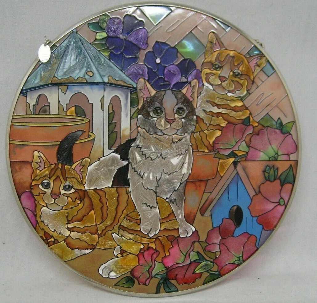 Amia Petunia Playmates Glass Suncatcher, 6-1/2" 6111