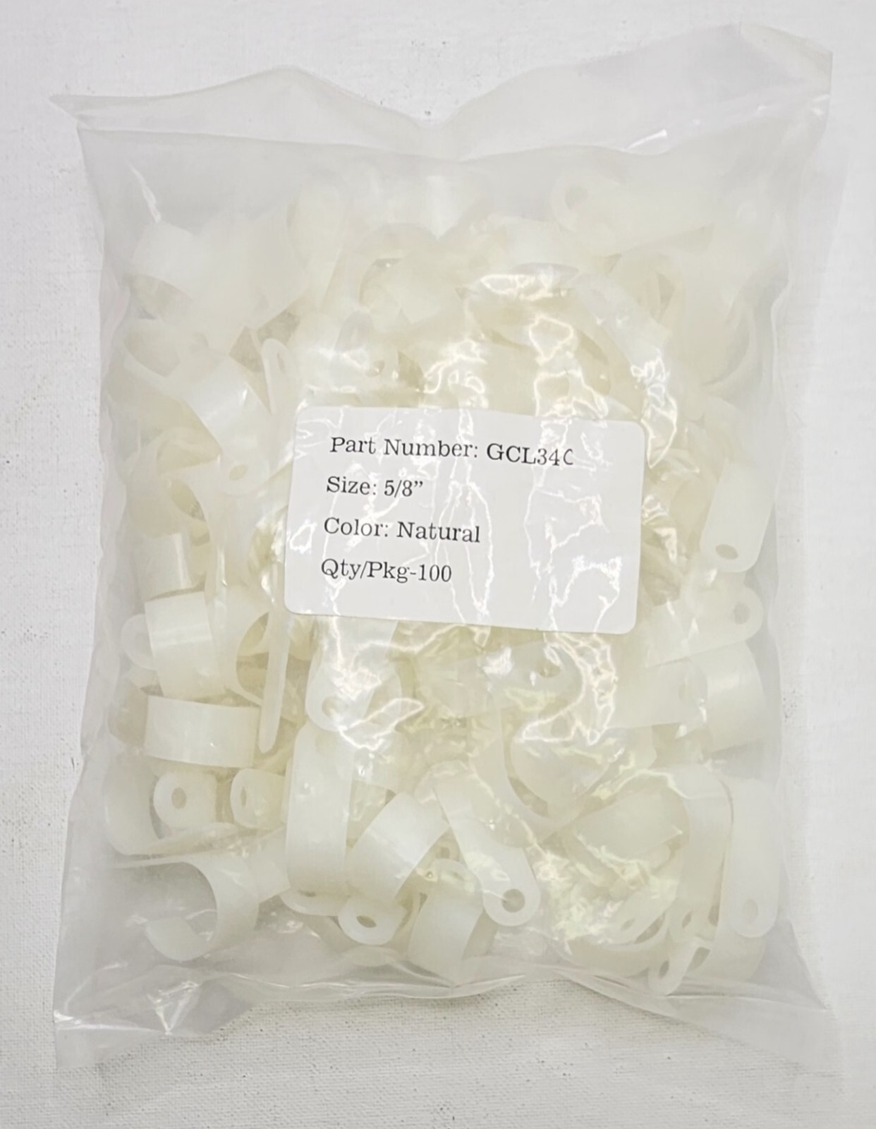 100 PIECE PACK OF 5/8'' INCH R-TYPE NYLON CABLE & WIRE CLAMPS
