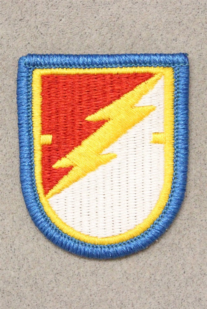 Army Beret Flash Patch 608: C/1/38th Cavalry - merrowed edge