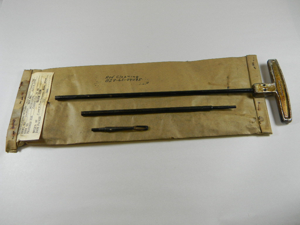 US GI WWII M1 CARBINE M8 CLEANING ROD SET WITH TIP IN ORIGINAL PACKAGE