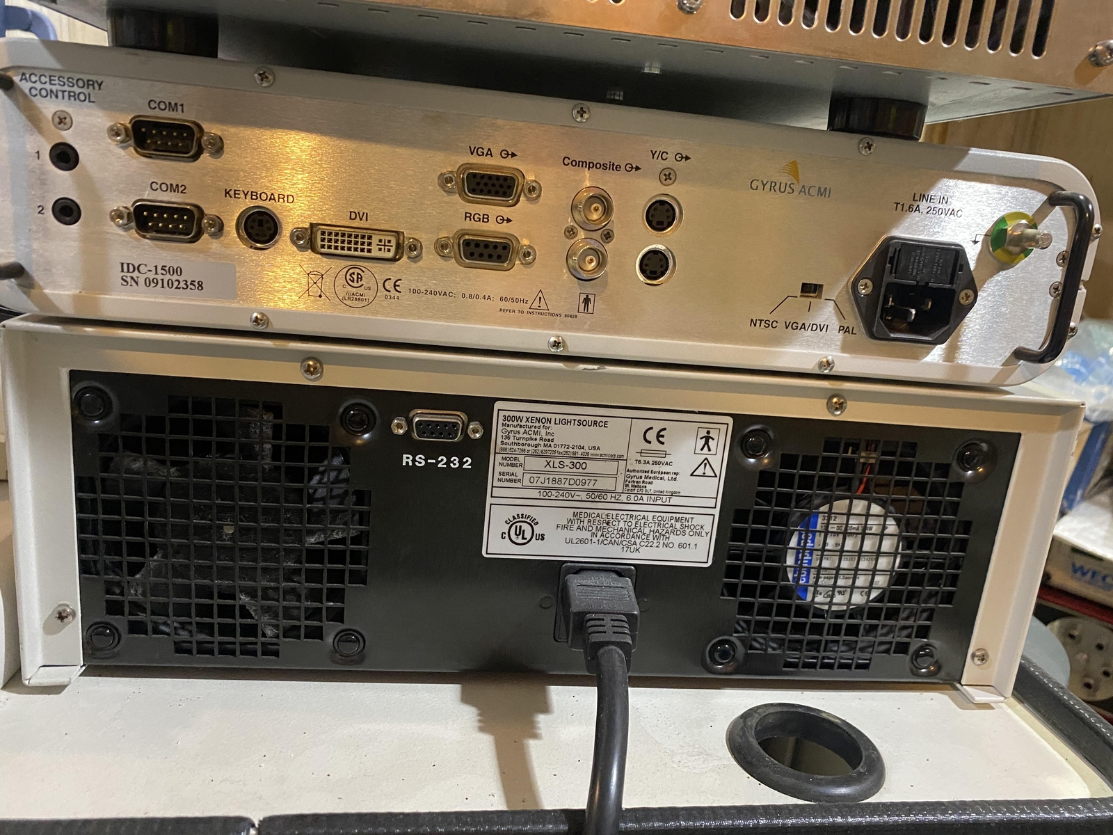 Gyrus ACMI IDC-1500 Camera Controller & XLS-300 Xenon Light Source