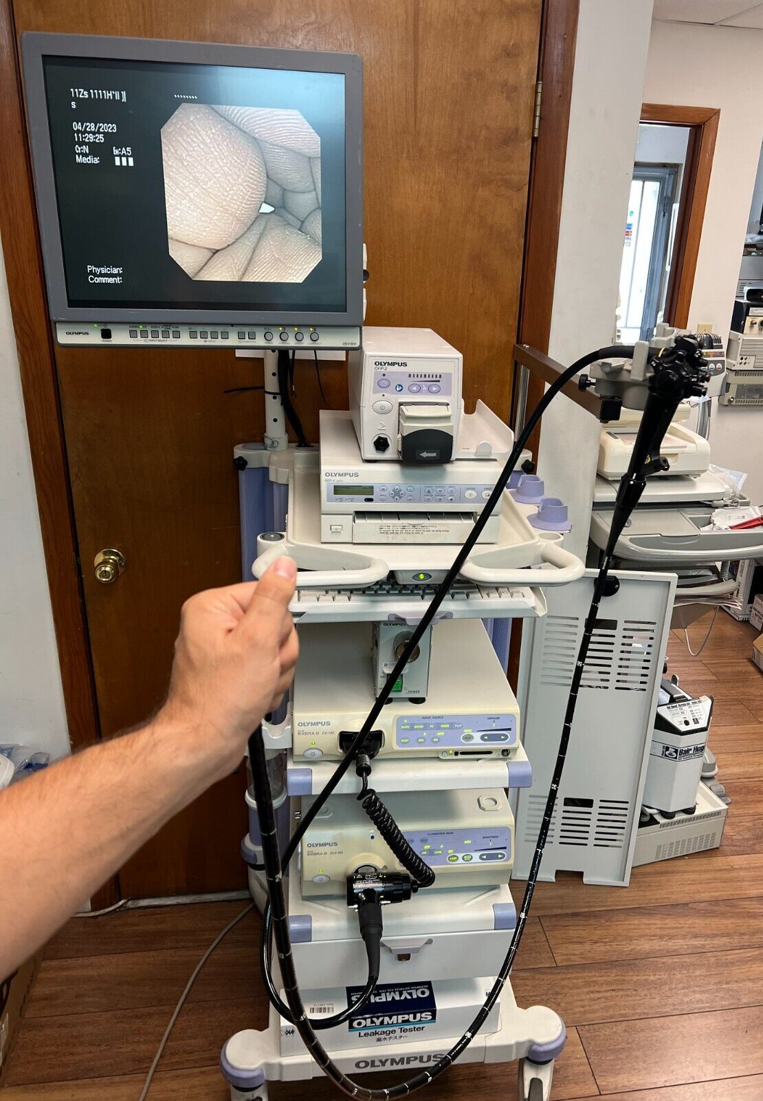 Olympus 180 Endoscopy Tower W/ probe GIF-160 PCF-160AL (E439)