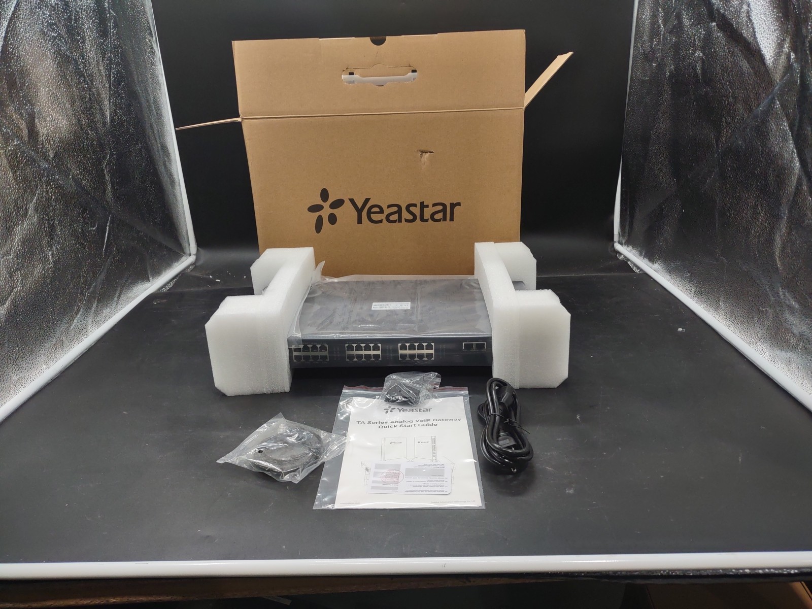 Yeastar TA2400 24-Port FXS VoIP Gateway Analog to SIP Rack Mount