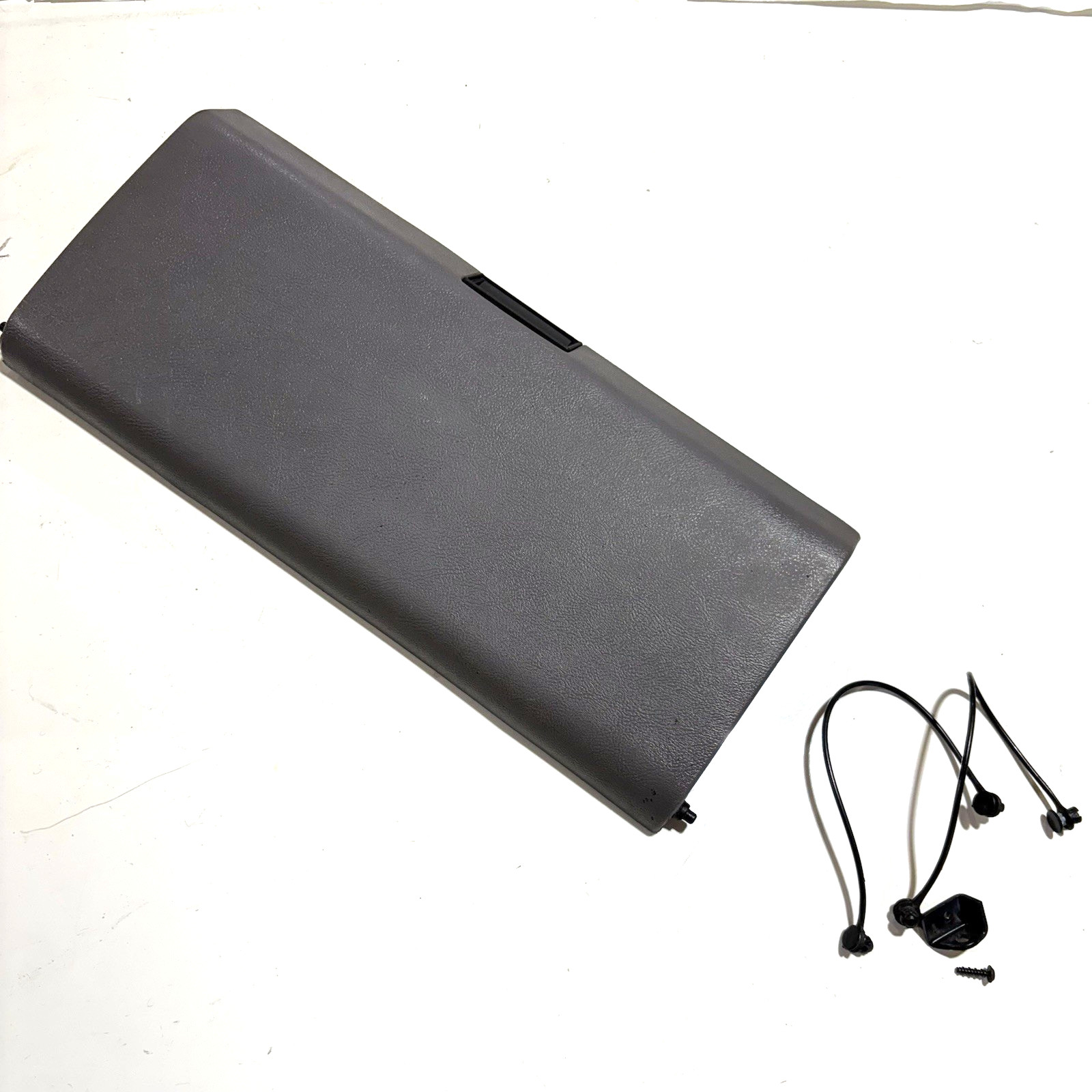 1988-1994 Chevrolet (GMC) C/K 1500 glove box w/bracket (C2500, K3500) -gray-