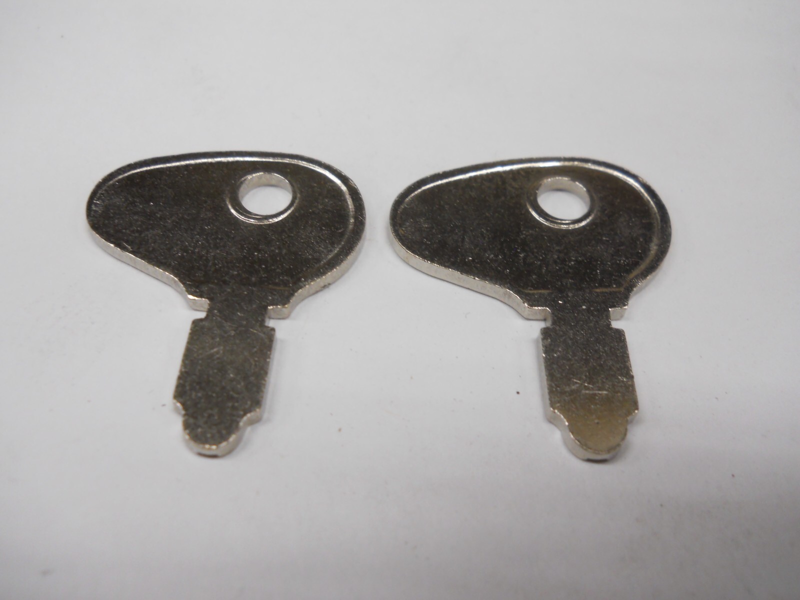 Taylor X70 Key Blank Fits Harley Davidson AMF golf cart Fort lock Lot of 2