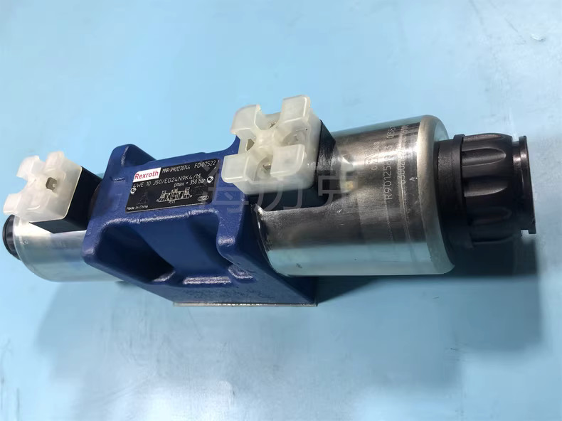 1PC Brand New Rexroth R901278744 4WE10J50/EG24N9K4/M Solenoid Valve UPS Shipping