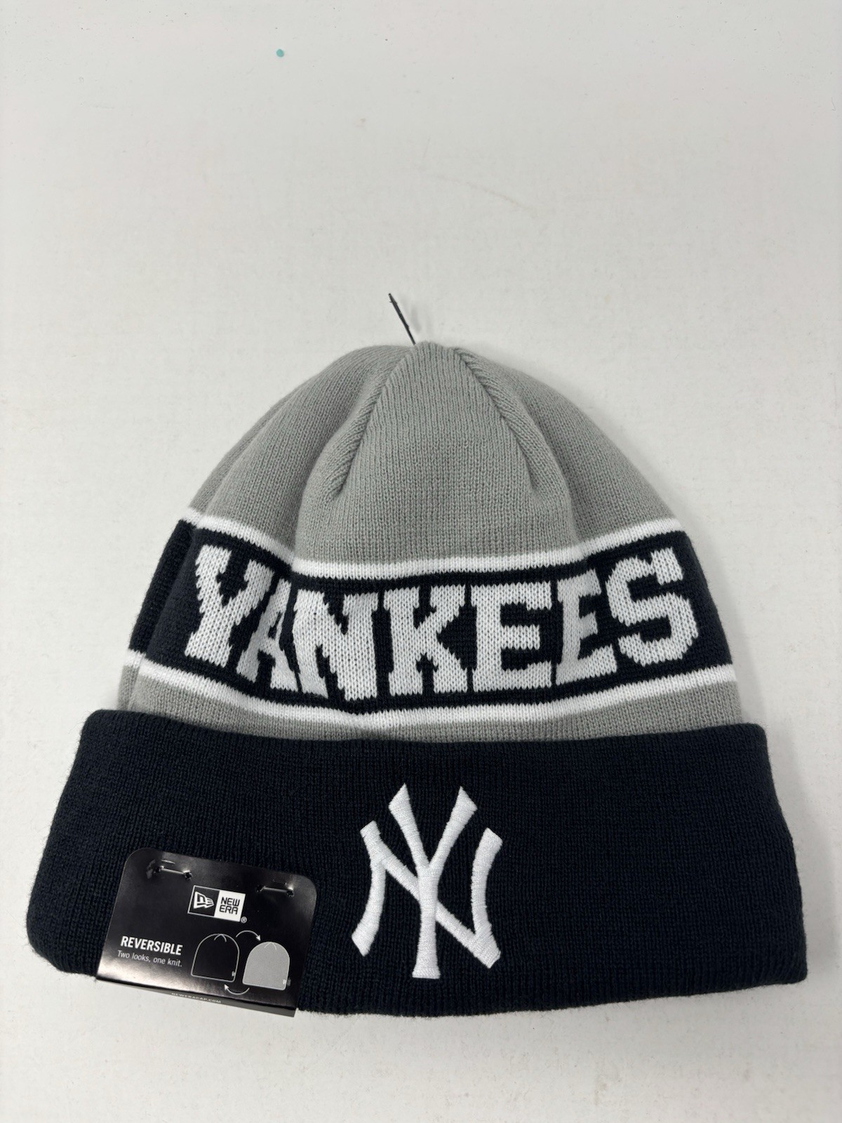 New York Yankees Beanie Mens New Era Reversible Cuffed Knit Navy Grey New