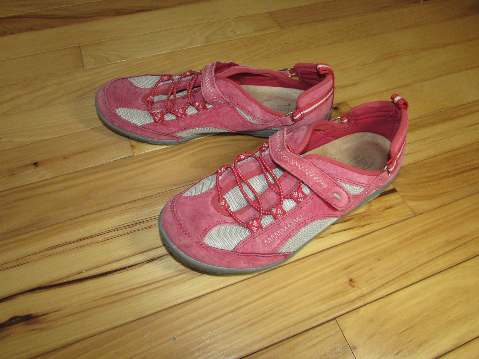 BASS "Tatum" Pink & Beige Suede Bunji Hook Loop Slip On Sneakers Size 8M