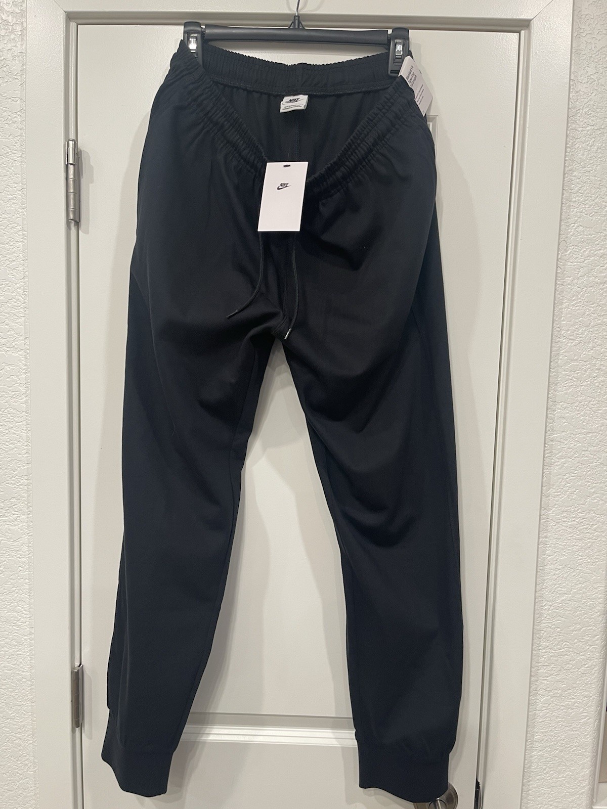 Nike Men's Jogger Pants L Black Standard Fit Tapered FQ4330-010