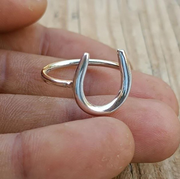 Handmade Solid 925 Sterling Silver Band Ring Beautiful Woman Gift Ring All R306