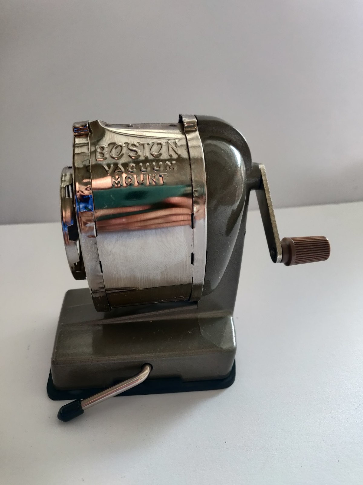Vintage Boston 8 Hole Pencil Sharpener Vacuum Mount/Suction